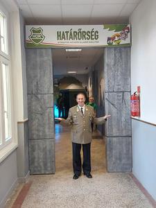 NYBHOR4