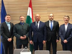 s-group_IMG_2858