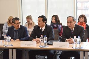 4_hanoi_delegacio-2