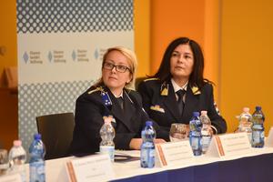 5_migracioban_rejlo_lehetosegek_es_veszelyek-2